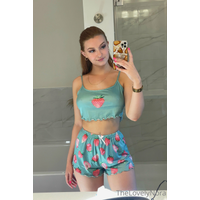Nora Rivers - Unsorted Images - B - 6-8haenypG.jpg